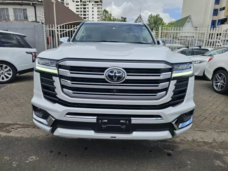 Toyota Land Cruiser Prado   - 2021