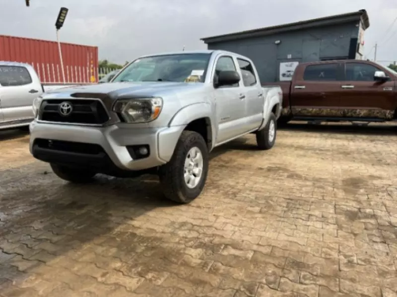 Toyota Tacoma