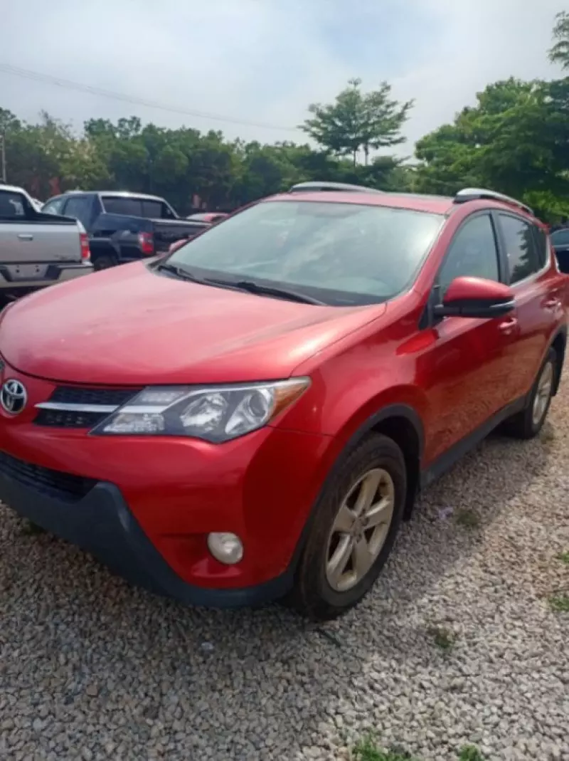 Toyota Rav4   - 2013