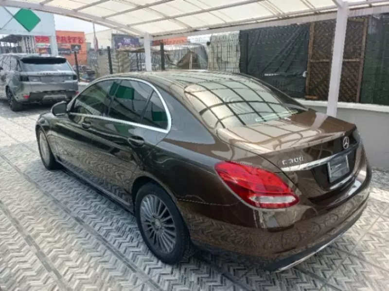 Mercedes-Benz C 300   - 2015