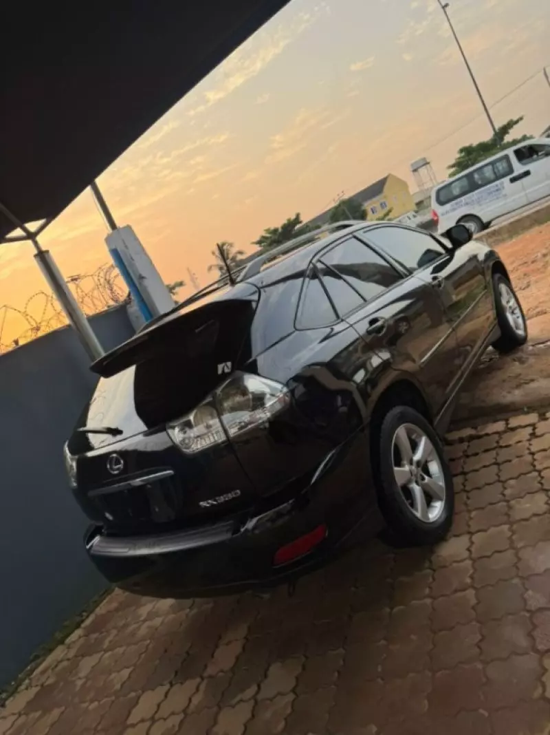 Lexus RX 330