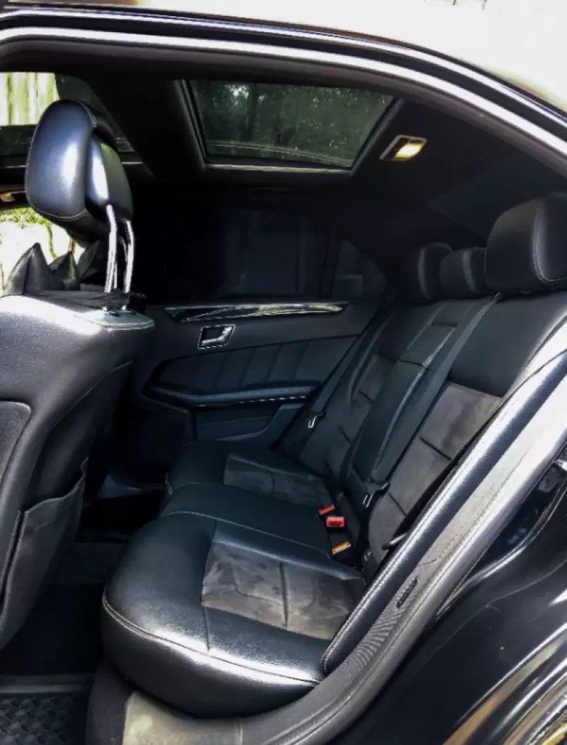 Mercedes-Benz E250   - 2010