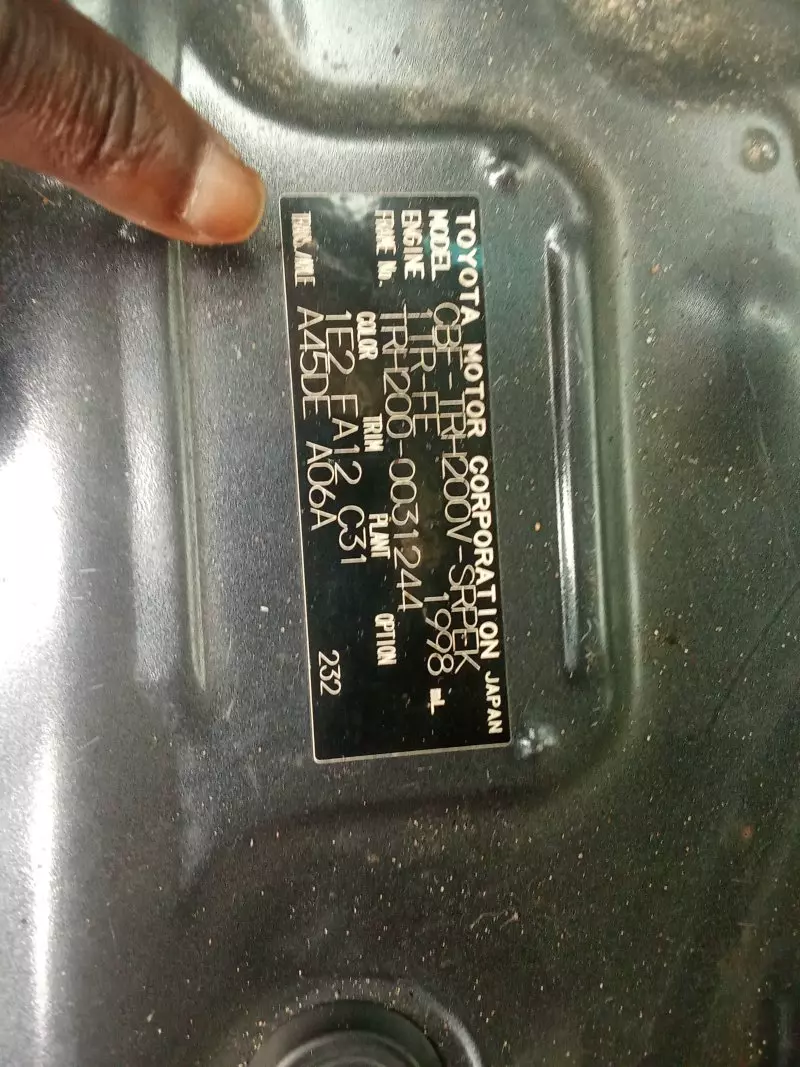 Toyota Hiace   - 2013