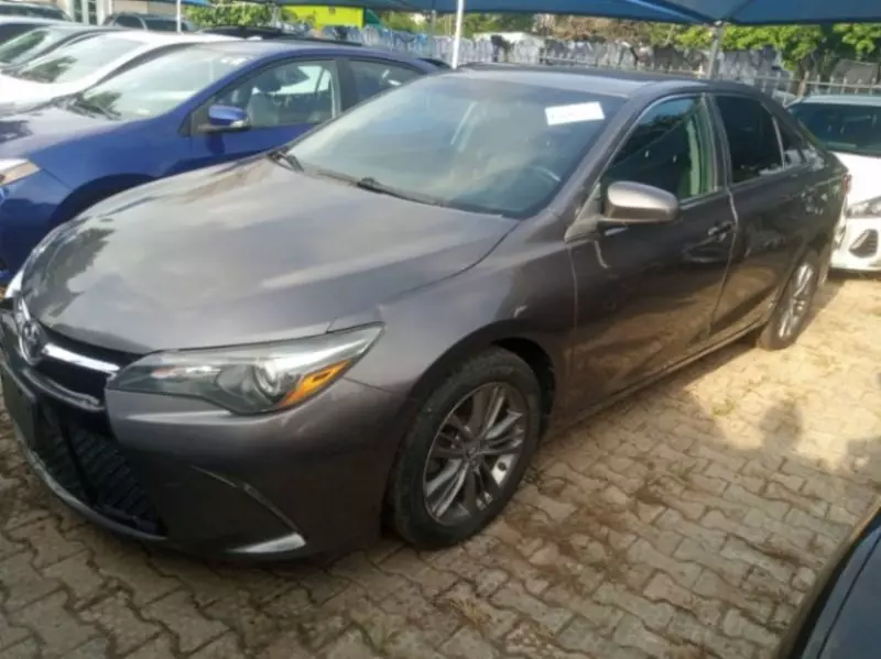 Toyota Camry   - 2017