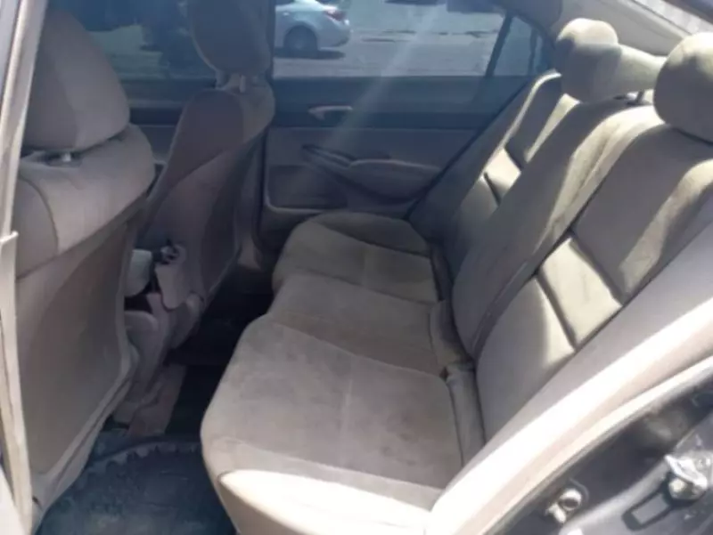 Honda Civic   - 2010