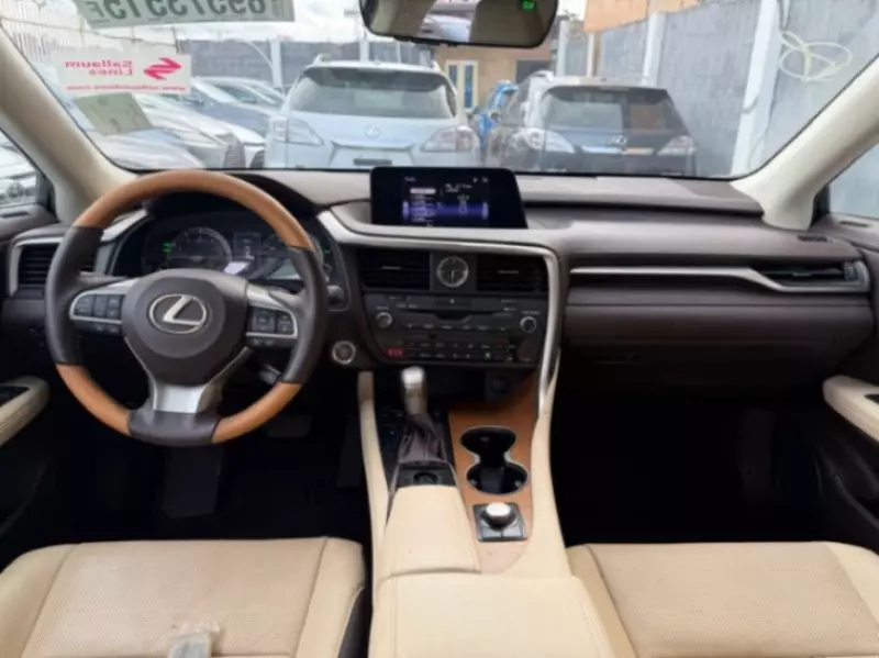 Lexus RX - 2018