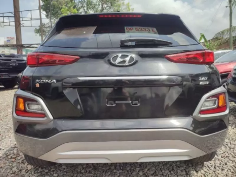 Hyundai Kona   - 2021