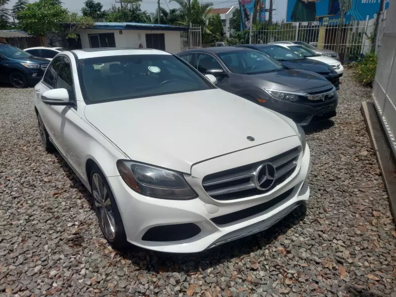 Mercedes-Benz C 300   - 2018