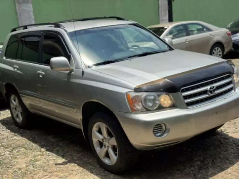 Toyota Highlander   - 2003