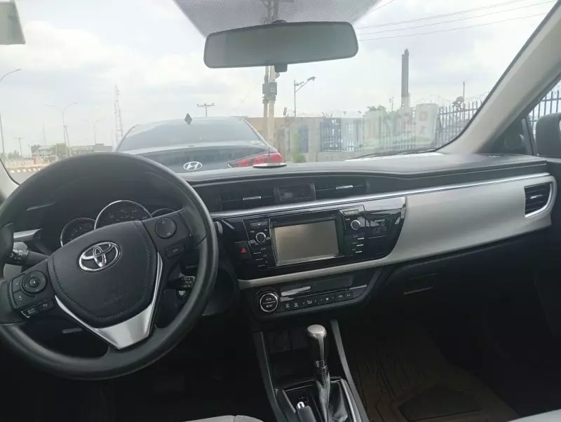 Toyota Corolla   - 2014