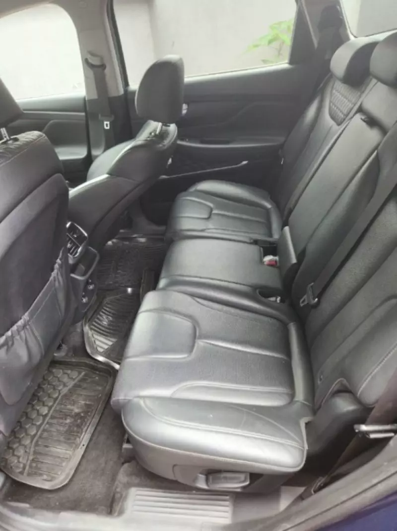 Hyundai Santa FE   - 2020