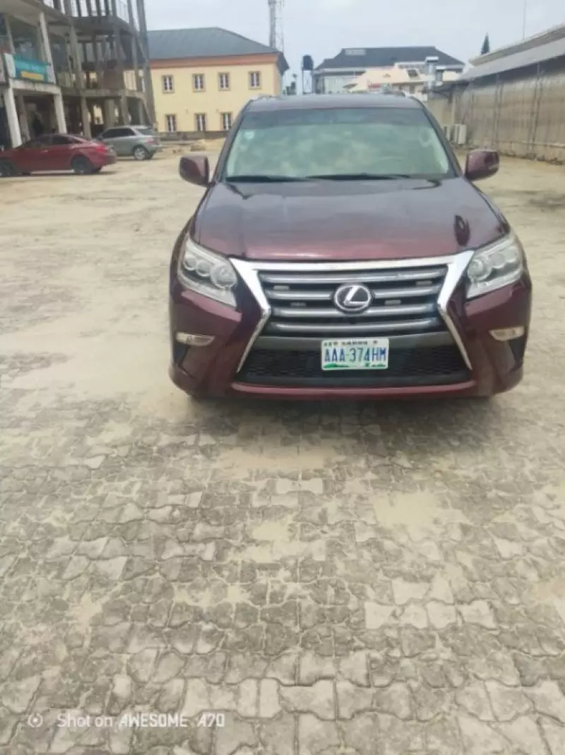 Lexus GX 460   - 2011