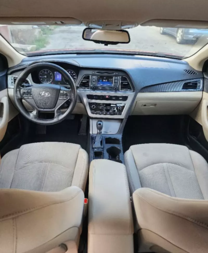 Hyundai Sonata   - 2015