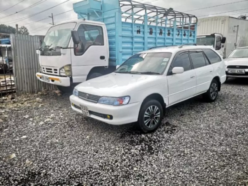 Toyota 110   - 2005