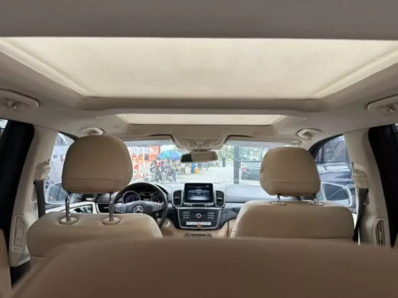 Mercedes-Benz GLE-Class   - 2018