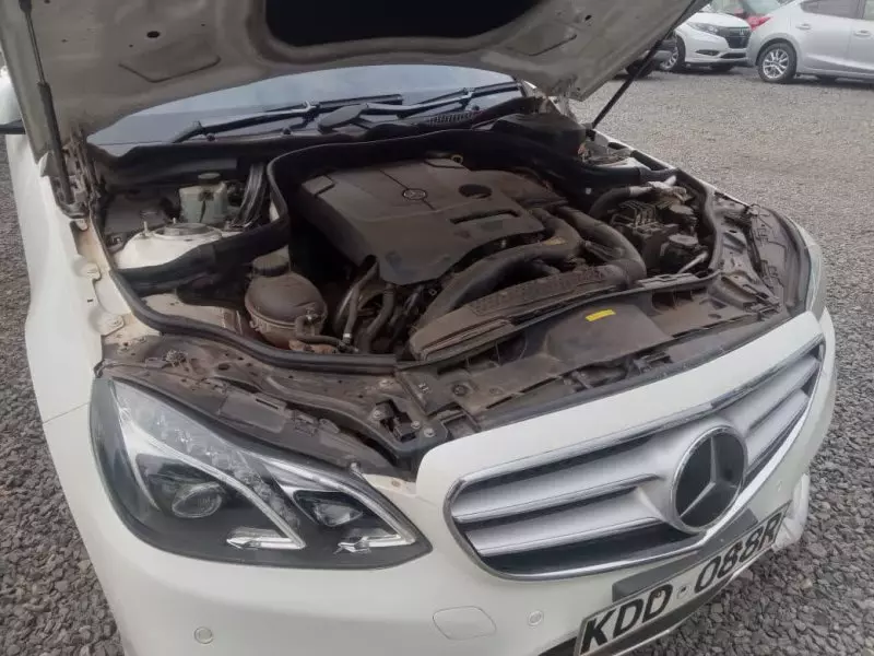 Mercedes-Benz E250   - 2014