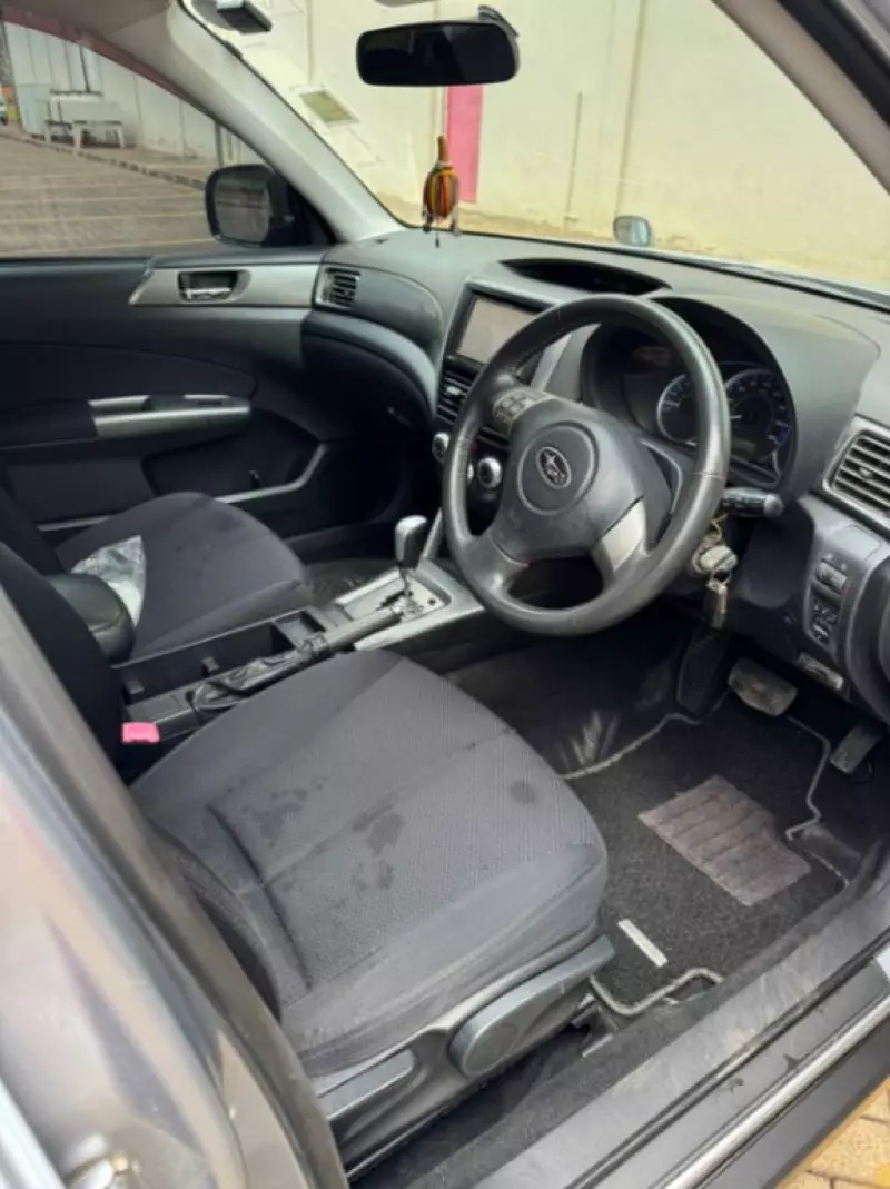 Subaru Forester   - 2012