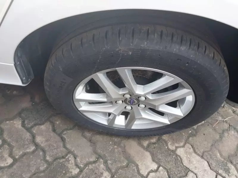 Volvo XC60   - 2017
