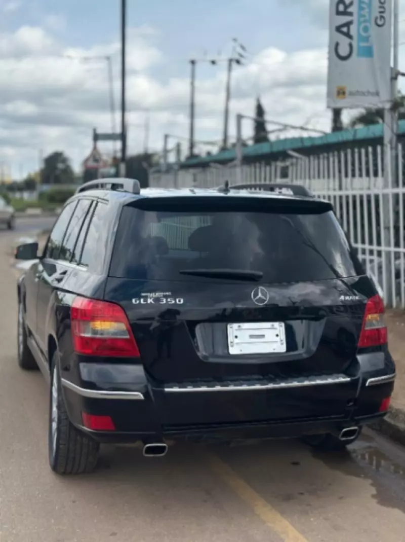 Mercedes-Benz GLK 350   - 2012