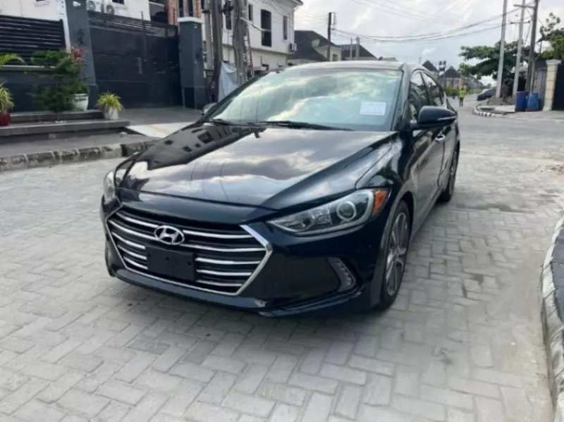 Hyundai Elantra   - 2017