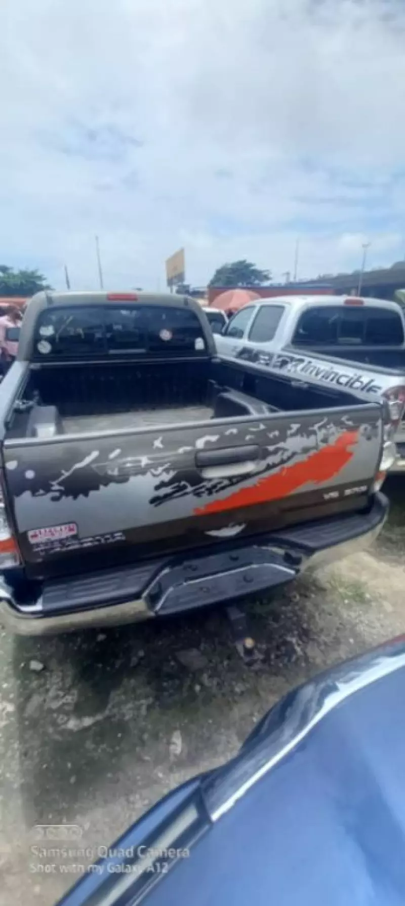Toyota Tacoma   - 2010
