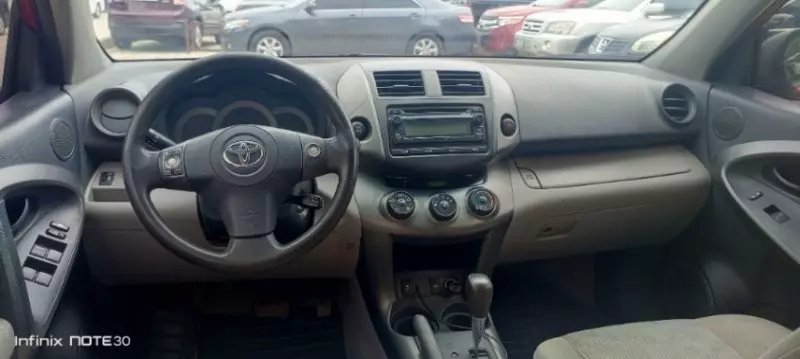 Toyota RAV4   - 2011