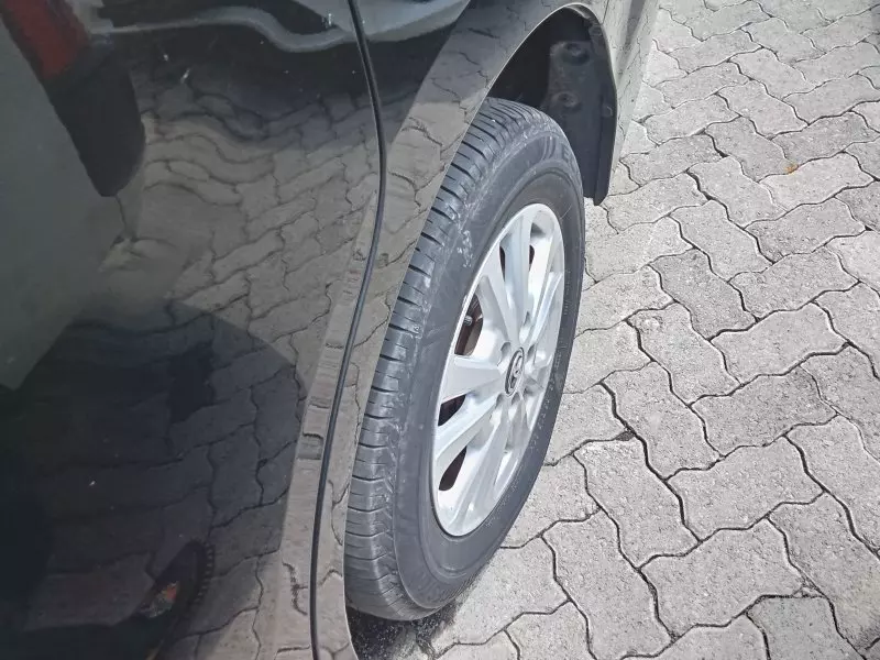 Toyota Voxy Hybrid   - 2017