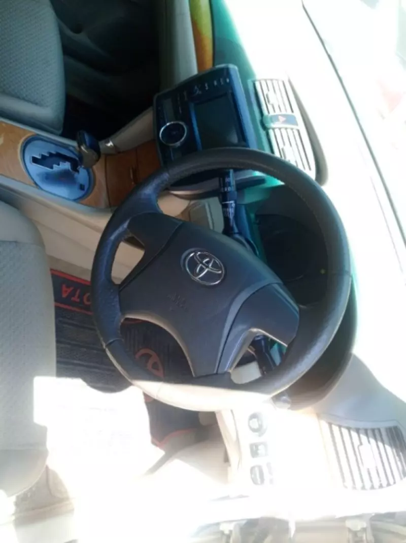Toyota Premio    - 2007