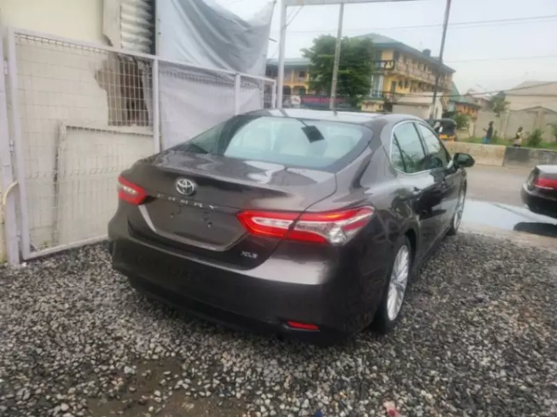 Toyota Camry   - 2017