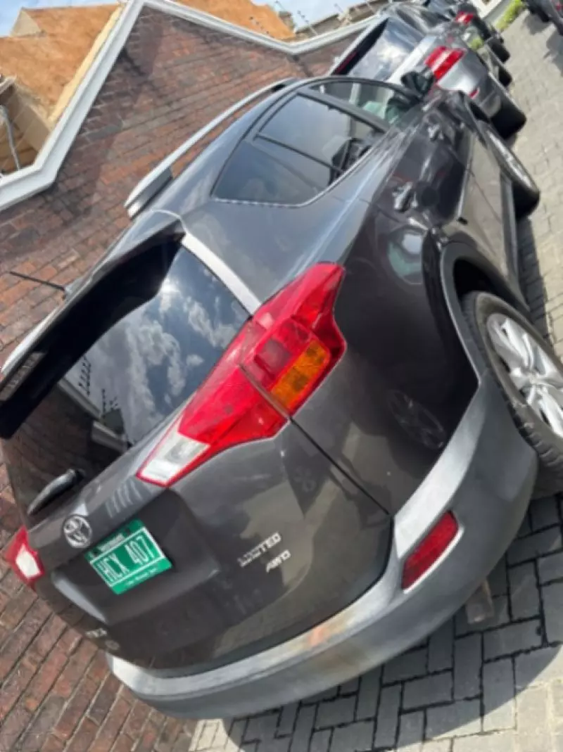 Toyota RAV 4   - 2014
