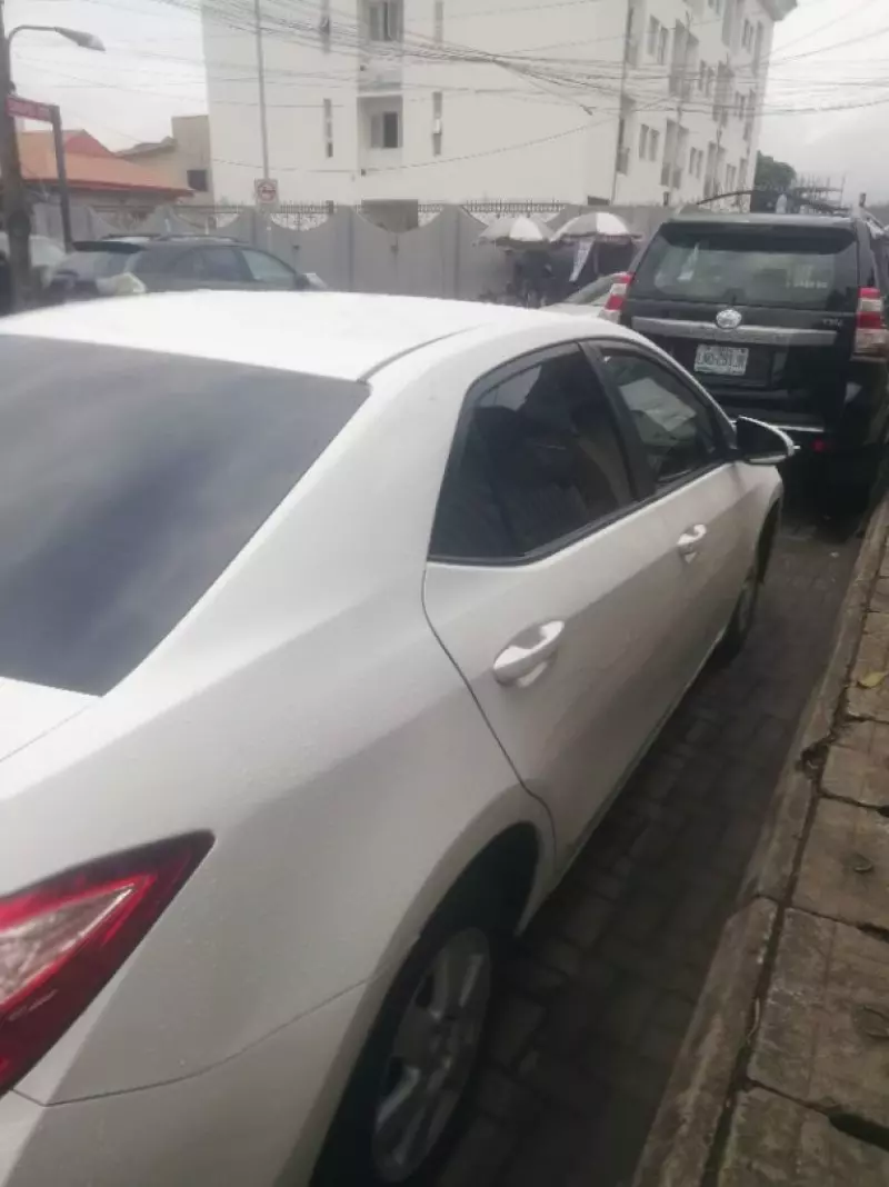 Toyota Corolla   - 2017