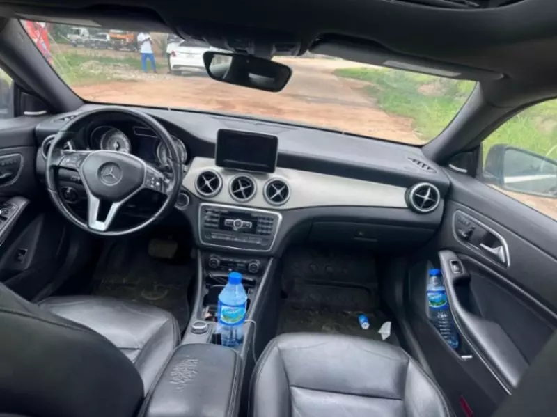 Mercedes-Benz CLA 250   - 2014