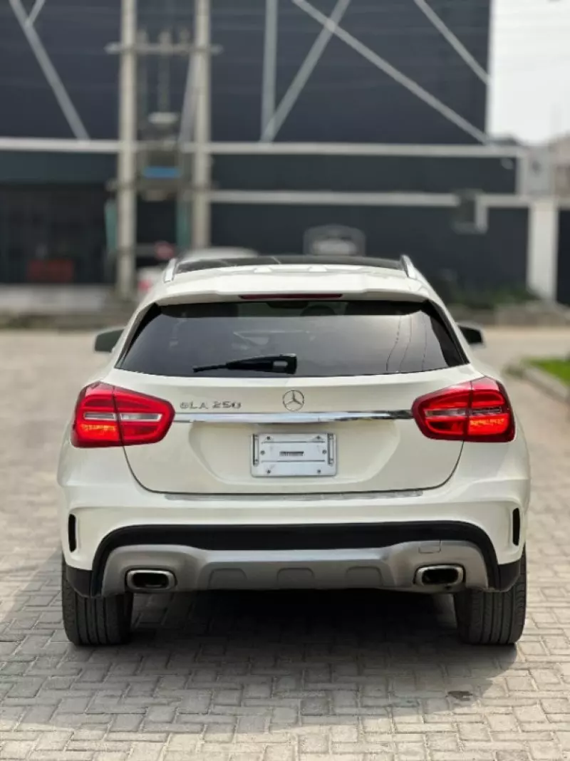 Mercedes-Benz GLA 250