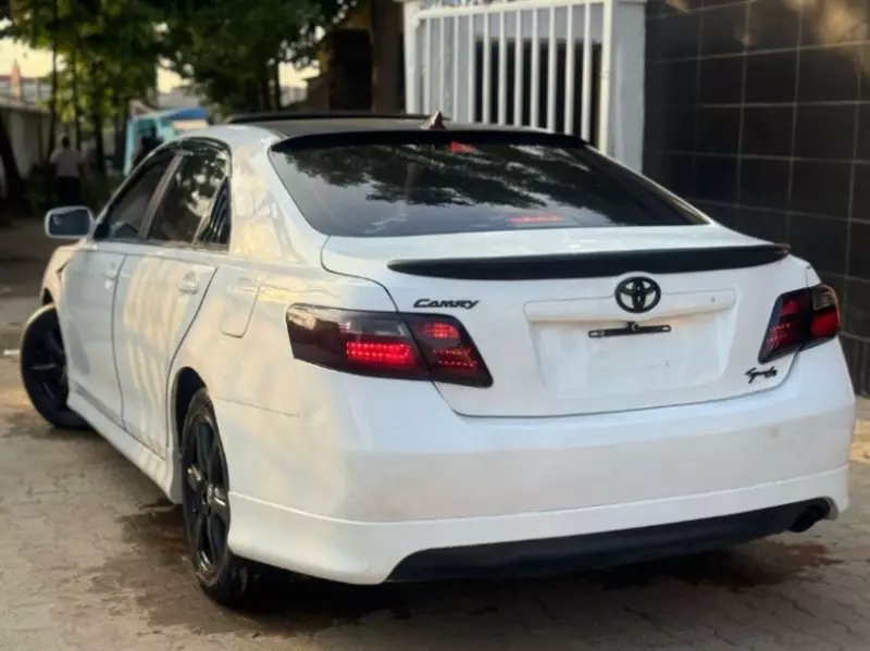 Toyota camry   - 2007