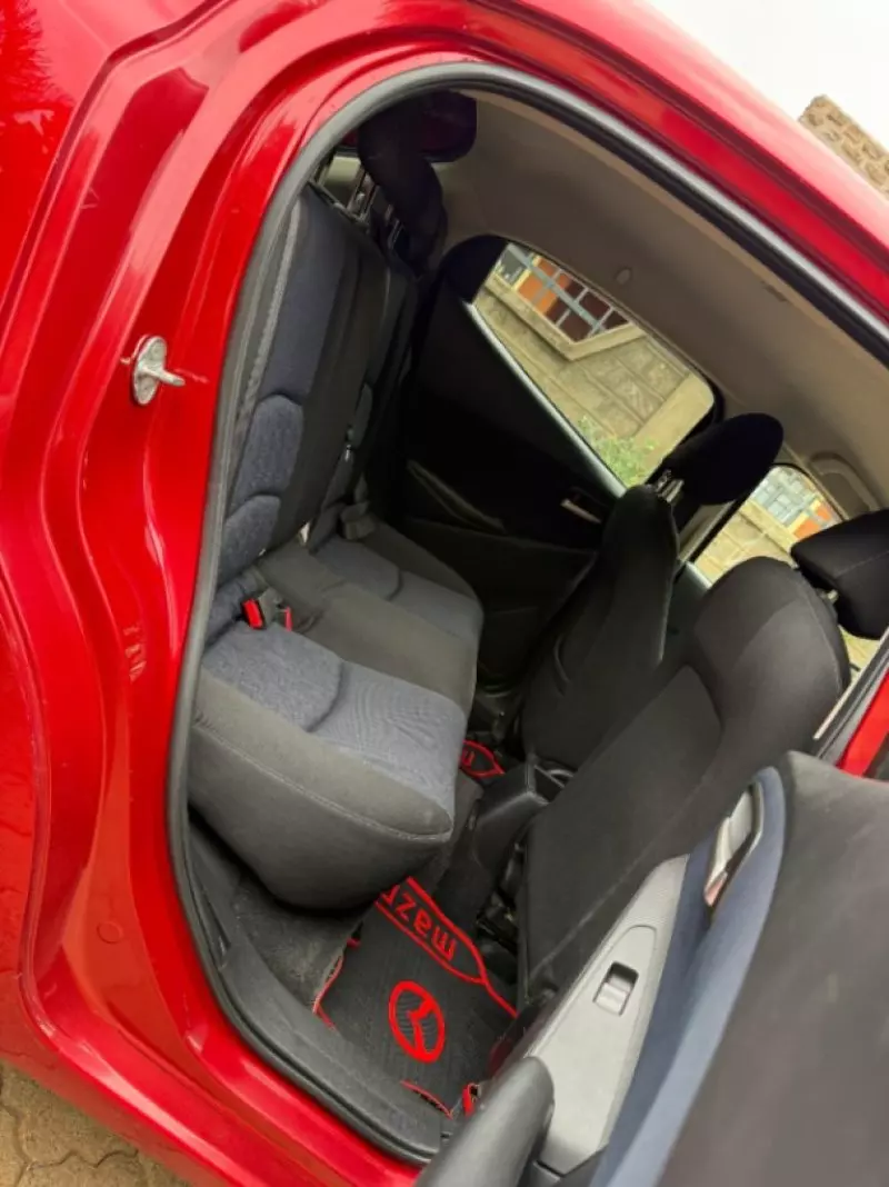 Mazda Demio    - 2014