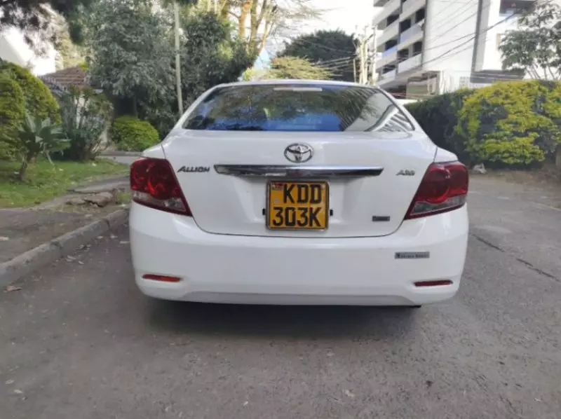 Toyota Allion    - 2014