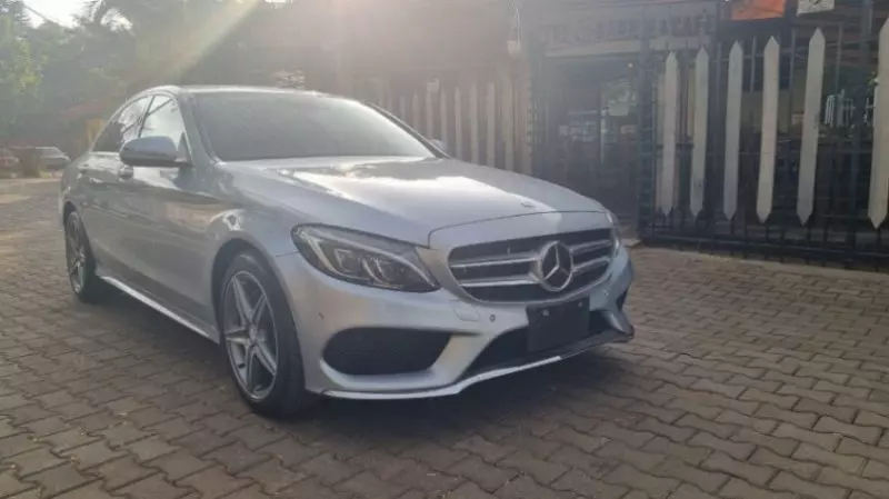 Mercedes-Benz C220   - 2017