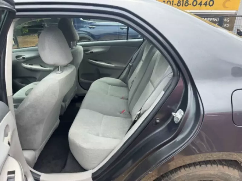 Toyota Corolla   - 2010