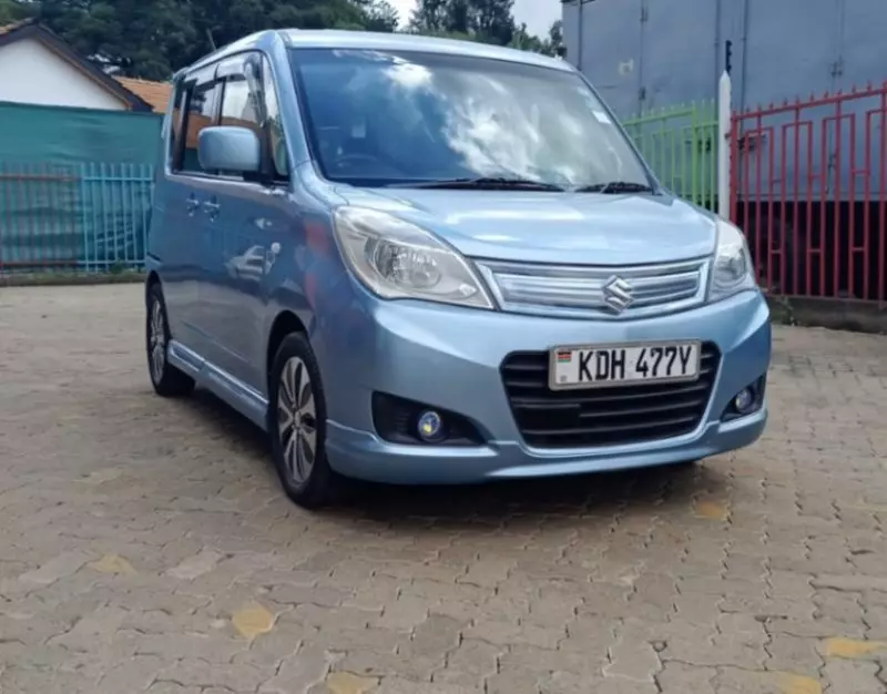 SUZUKI Solio   - 2015