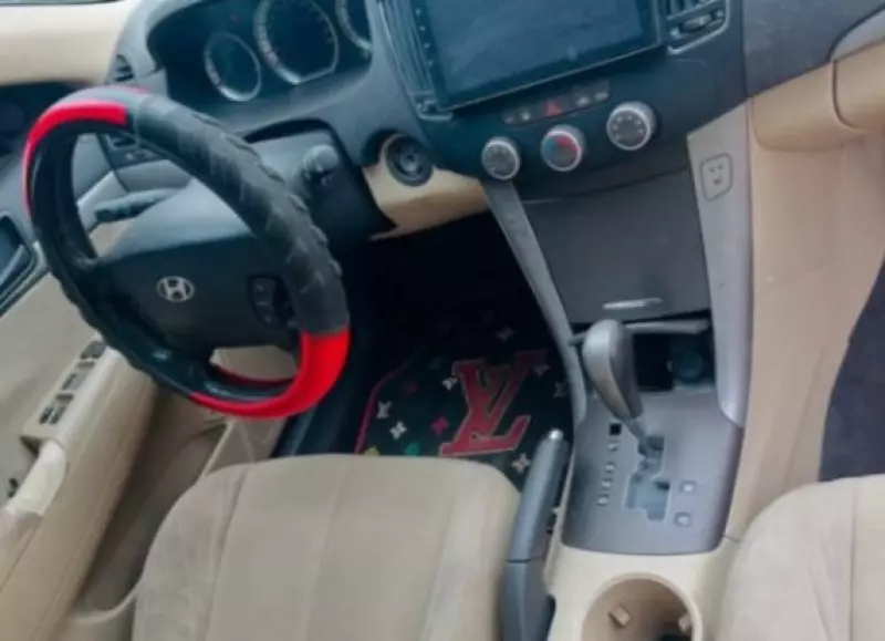 Hyundai Sonata   - 2015