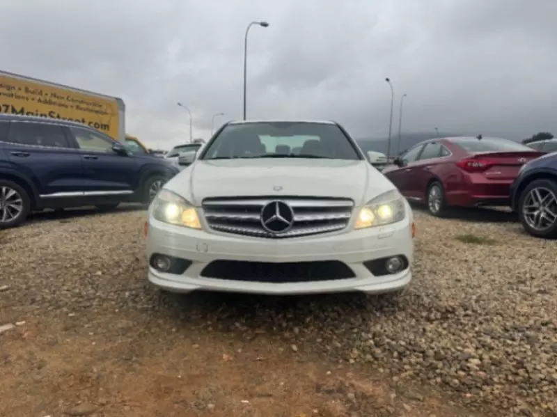 Mercedes-Benz C 300   - 2010