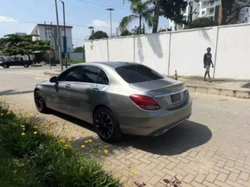 Mercedes-Benz C 300   - 2015