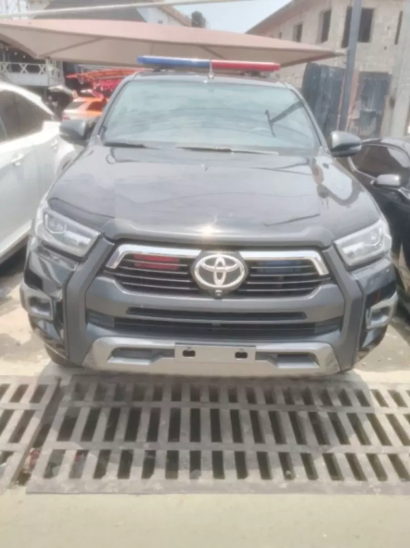 Toyota Hilux - 2022