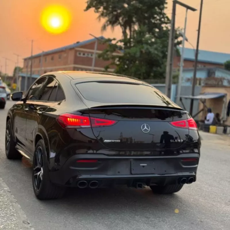 Mercedes-Benz GLE-Class