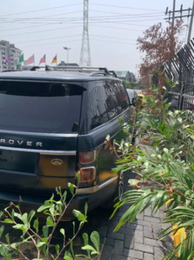 RANGE ROVER Autobiography