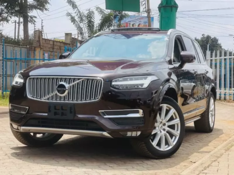 Volvo XC90   - 2018