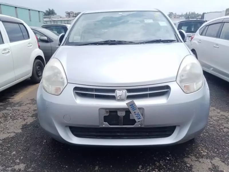 Toyota Passo   - 2012