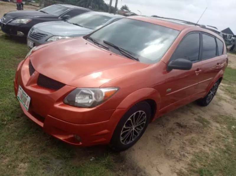 Pontiac Vibe - 2004