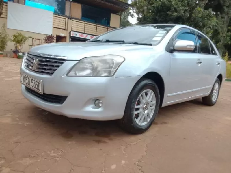 Toyota Premio    - 2008