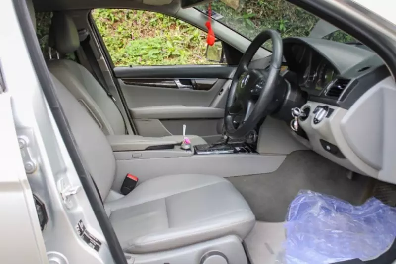 Mercedes-Benz C200   - 2008